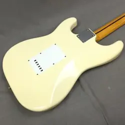 FENDER JAPAN ST57-TX VWH 2013 MADE