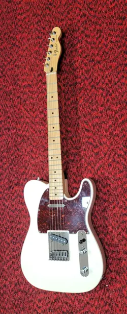 FENDER 2013 MIM TELECASTER