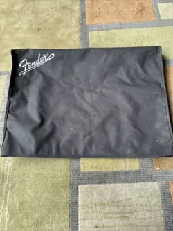 FENDER HOT ROD DELUXE AMP COVER  BLACK 0050696000 23.5L 17H 10D SLIPCOVER