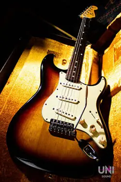 FENDER AMERICAN VINTAGE 62 STRATOCASTER 3CS 2007