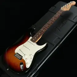 FENDER AMERICAN STANDARD STRATOCASTER 3-COLOR SUNBURST 3.51KG