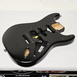 2008 FENDER USA HIGHWAY ONE STRAT BODY BLACK ALDER SATIN NITRO ELECTRIC GUITAR