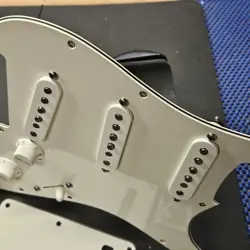 2012 FENDER USA AMERICAN STRAT LOADED PICKGUARD CUSTOM SHOP TEXAS SPECIAL GUITAR