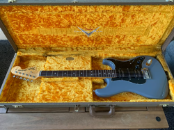 FENDER CUSTOM SHOP STRATOCASTER '69 UNIQUE MASTER