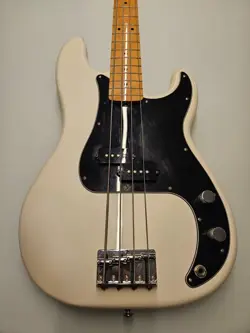 PRECISION BASS DEE