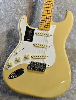 FENDER AMERICAN VINTAGE II 1957 STRATOCASTER LEFT-HAND VINTAGE BLONDE