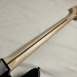 SQUIER BY FENDER AFFINITY SERIES PJ BASS GUITAR