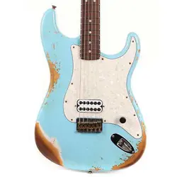 FENDER CUSTOM SHOP 1969 STRATOCASTER HARDTAIL HEAVY RELIC DAPHNE BLUE