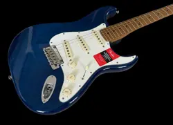 2019 FENDER AMERICAN PROFESSIONAL STRATOCASTER ROASTED MAPLE NECK -SAPPHIREBLUE