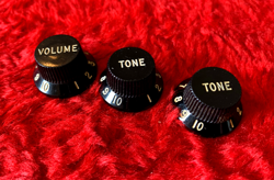 1970'S FENDER FULLERTON ERA STRATOCASTER KNOB SET 3 SPOKE