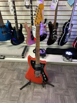FENDER PLAYER PLUS METEORA ELECTRIC GUITAR (FIESTA RED)