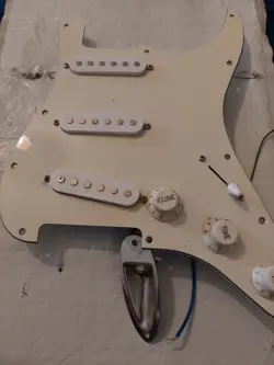 PICKGUARD OUTPUT