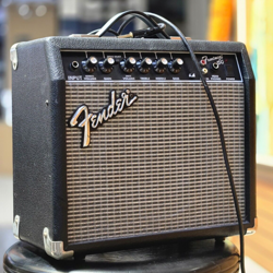 FENDER FRONTMAN 15G GUITAR AMP BLACK W/GUITAR CORD