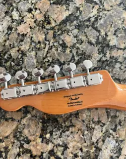 SQUIER 60'S TELECASTER