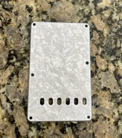 WHITE PEARLOID BACK PLATE FOR FENDER STRATOCASTER