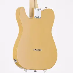 FENDER PLAYER SERIES