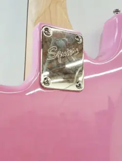 PINK FENDER SQUIER STRATOCASTER MINI ELECTRIC GUITAR 3/4 SIZE