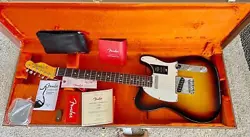 FRETBOARD SUNBURST W/CASE