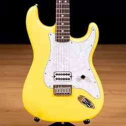 FENDER LIMITED EDITION TOM DELONGE STRATOCASTER - GRAFFITI YELLOW
