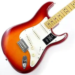 FENDER PLAYER II STRATOCASTER HSS (AGED CHERRY BURST/)