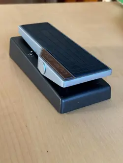 FENDER TREAD-LIGHT VOLUME   EXPRESSION PEDAL EXCELLENT