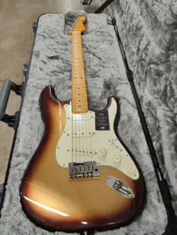 FENDER AMERICAN ULTRA STRATOCASTER | MOCHA BURST - MAPLE FINGERBOARD - 2019