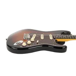 STRATOCASTER SUNBURST 2022