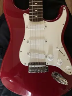 2006 DELUXE FENDER STRATOCASTER MIM
