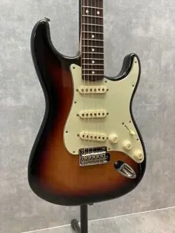 FENDER CLASSIC PLAYER 60S STRATOCASTER 2017