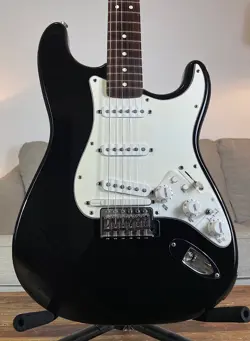 1998 FENDER ROLAND