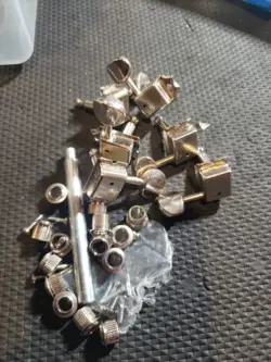 FENDER JAPAN VINTAGE TUNERS