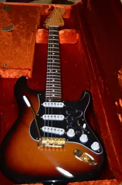 VAUGHAN STRATOCASTER 2006