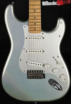 FENDER H.E.R. HER