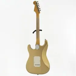 64 STRATOCASTER RELIC