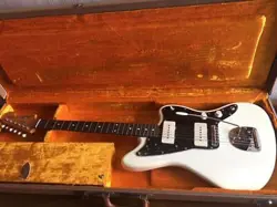 RARE FENDER AMERICAN VINTAGE 62 JAZZMASTER