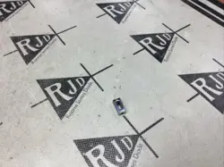 70’S FENDER USA STRATOCASTER SADDLE 011032