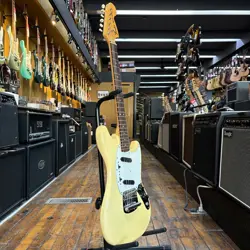 ELECTRIC GUITAR 1975