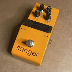 FENDER STARCASTER FLANGER GUITAR EFFECT PEDAL TESTED & WORKS