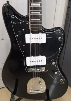 JAZZMASTER BLACK FROM