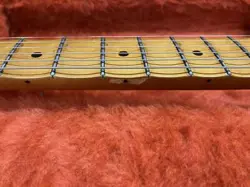 YNGWIE SIGNATURE MODEL