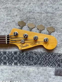 CIJ JACO-ISH FRETLESS