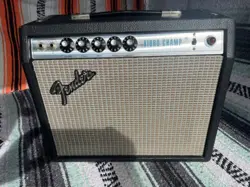 FENDER VIBRO-CHAMP 1977 SILVER FACE VINTAGE