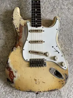 69 STRATOCASTER MASTERBUILT