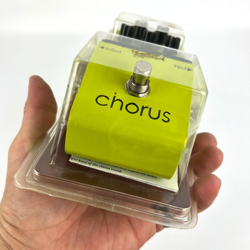 STARCASTER CHORUS PEDAL