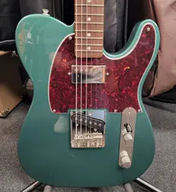 NEW, OPEN BOX, SQUIER LIMITED EDITION CLASSIC VIBE 60'S TELE SH SHERWOOD GREEN