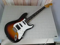 SQUIER STRATOCASTER JV