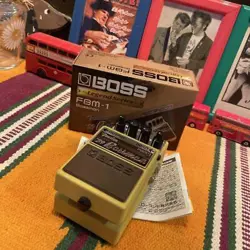 BOSS FBM-1 FENDER BASSMAN AMP SIMULATOR