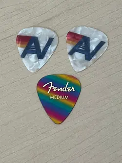 3 BRAND NEW GUITAR PICKS AVIATOR NATION & FENDER NEON COLORS RAINBOW STRIPES