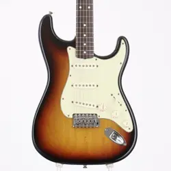 FENDER AMERICAN VINTAGE 62 STRATOCASTER THIN LACQUER 3-COLOR SUNBURST MADE IN 20