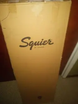 SQUIER 40TH ANNIVERSARY PRECISION BASS LAKE PLACID BLUE, FREE SHIPPING FENDER